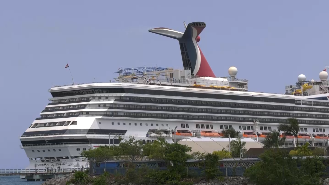 Carnival Sunrise Docks at Ocho Rios Port, Again CVM TV